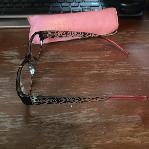 ICU eyewear 29151003 black and pink pattern +1.75 readers with pink soft case - Picture 14 of 15